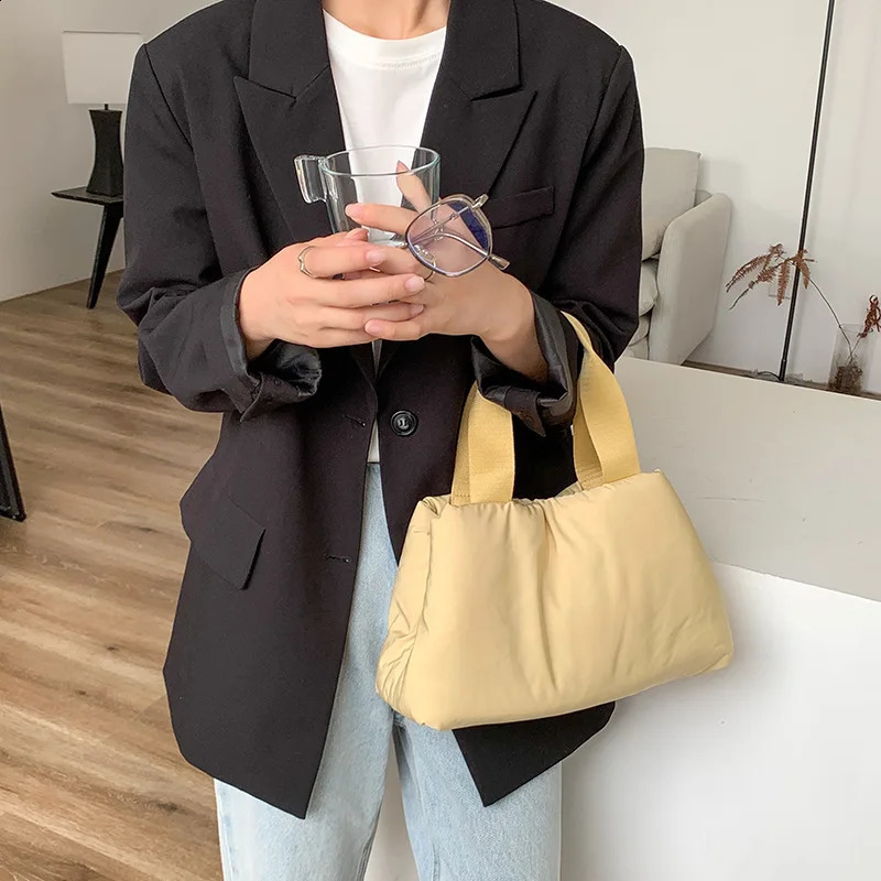 Casual Space Cotton Womens Handbags Padded Tote Winter Soft Warm Down Bags for Women Shoulder Bag Nylon Clutch 241227