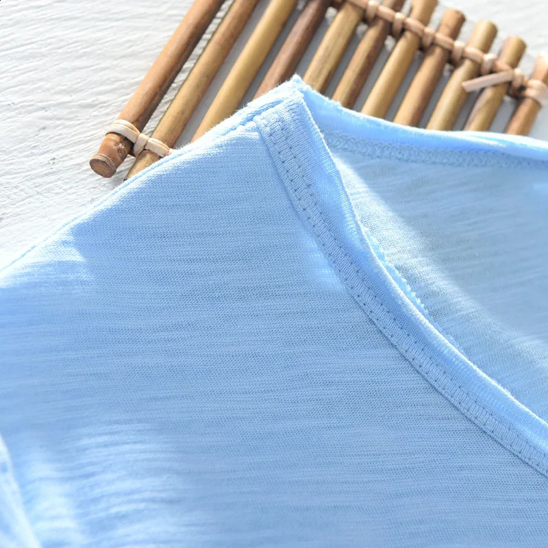 Summer T Shirt Men 100 Cotton Short Sleeve Tshirt Vneck Tops Tee Breathable Comfortable Slim Dropshopping 241223