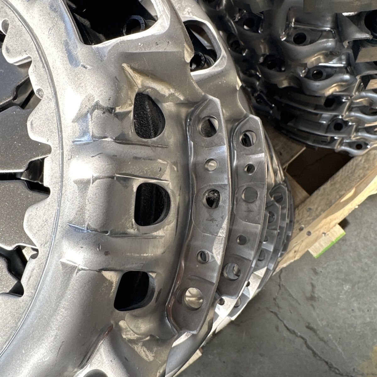 pressure plate release bearing clutch assembly for great wall motor Wingle 3/5/6/7 2.2L 2.4L 2.0T 2.5T 2.8T