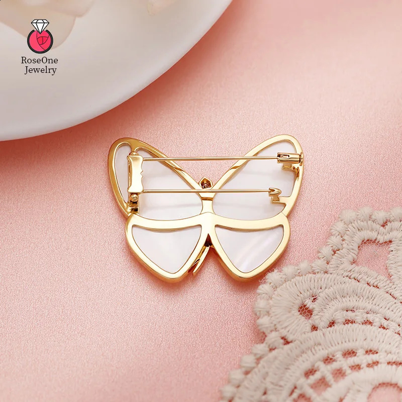 RoseOne natural fritillary shell butterfly brooch 241227