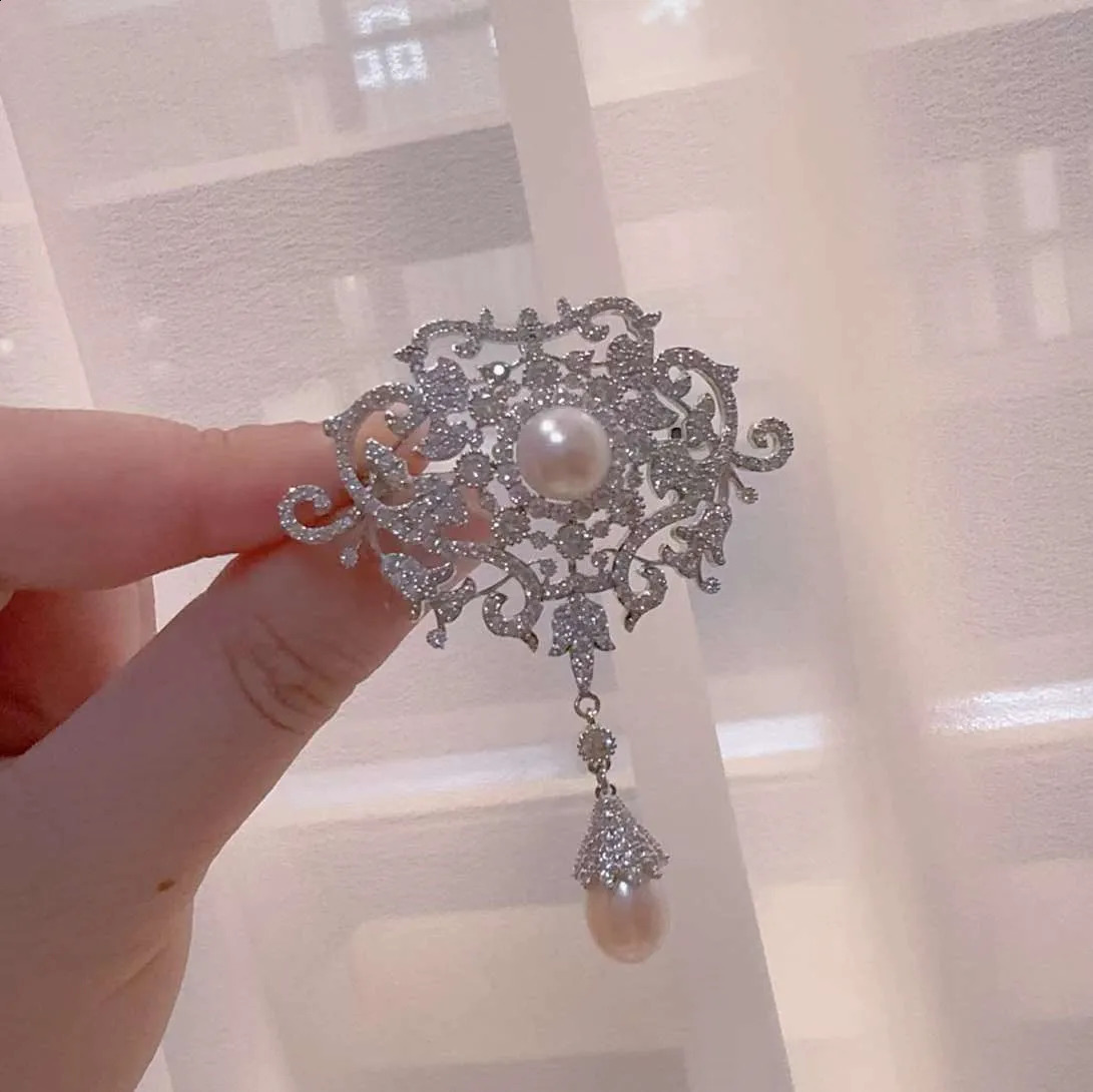Super Beautiful Silver Court Atmosphere Chinese Style Brooch 9-10mm Natural High-quality Freshwater Pearl Brooch 241227