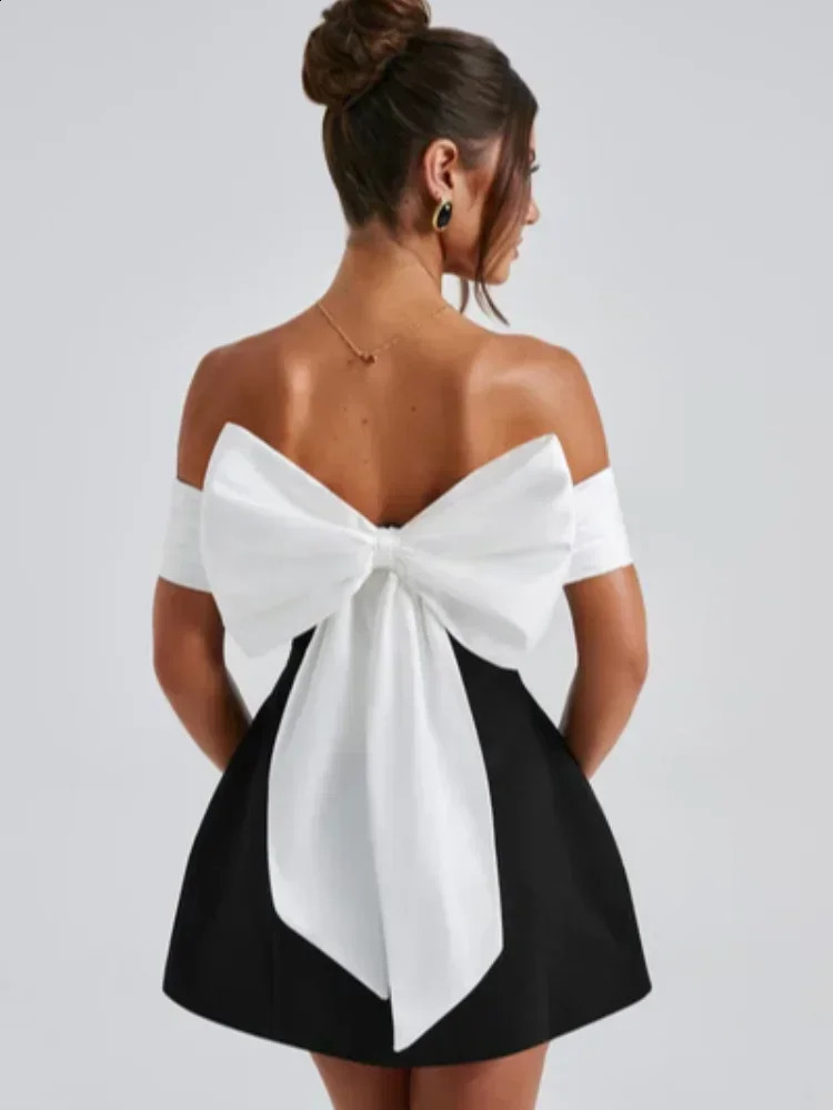 2024 Back Big Bow Decoration Mini Dress Fashion Off Shoulder High Waist Sleeveless Backless Dresses Autumnm Party Gowns 241228Z
