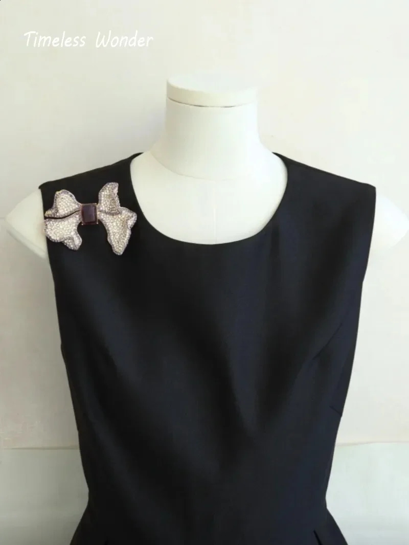 Timeless Wonder Fancy Zircon Bowknot Brooch Pins for Women Jewelry Runway Rare Top Punk Gift Classy 8529 241227
