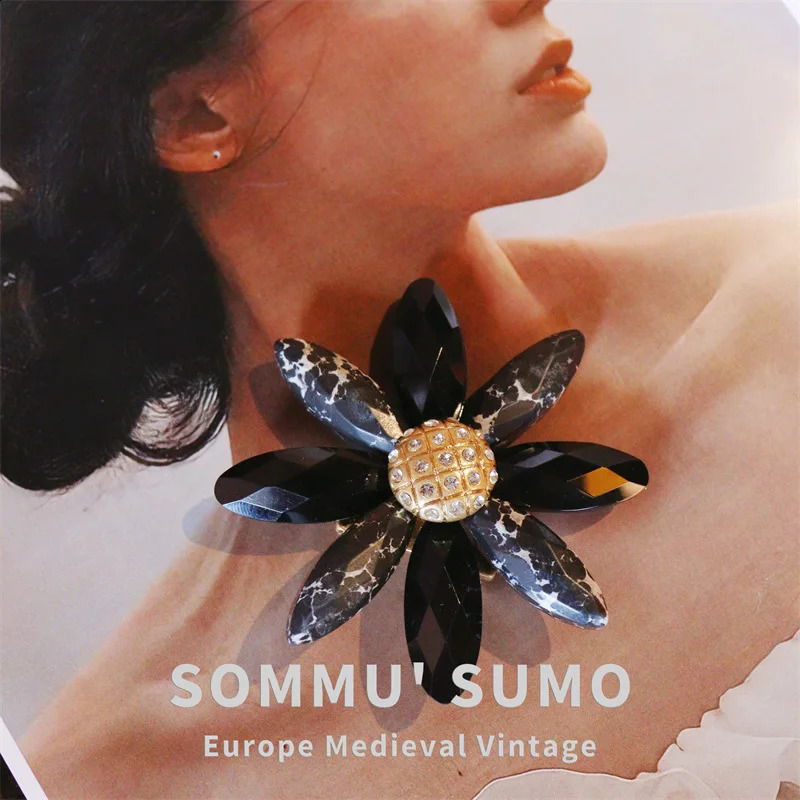 European Vintage synthetic resin set with natural bred diamond brooch elegant medieval brooch 241227