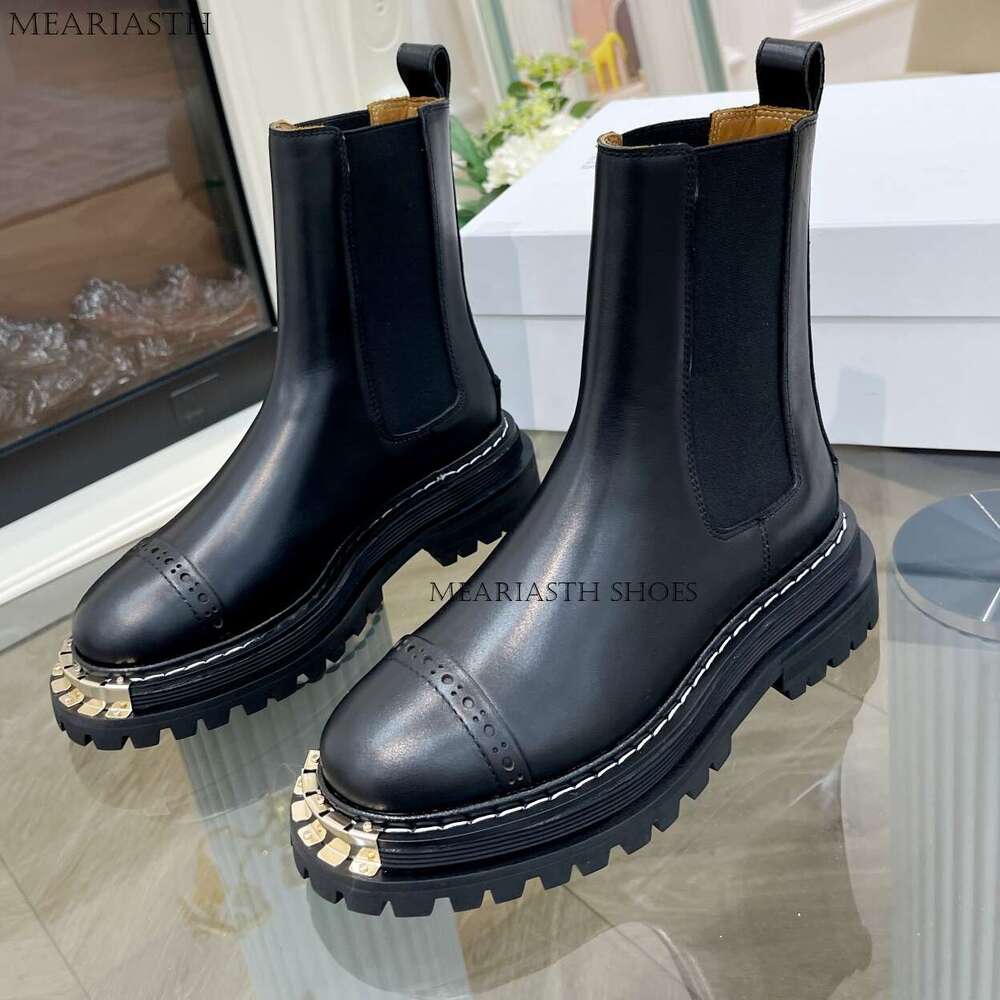 British Style Round Toe Flats Ladies Shoes Fashion Golden Tooth Decor Chunky Bottom Women Mid-Calf Short Boots
