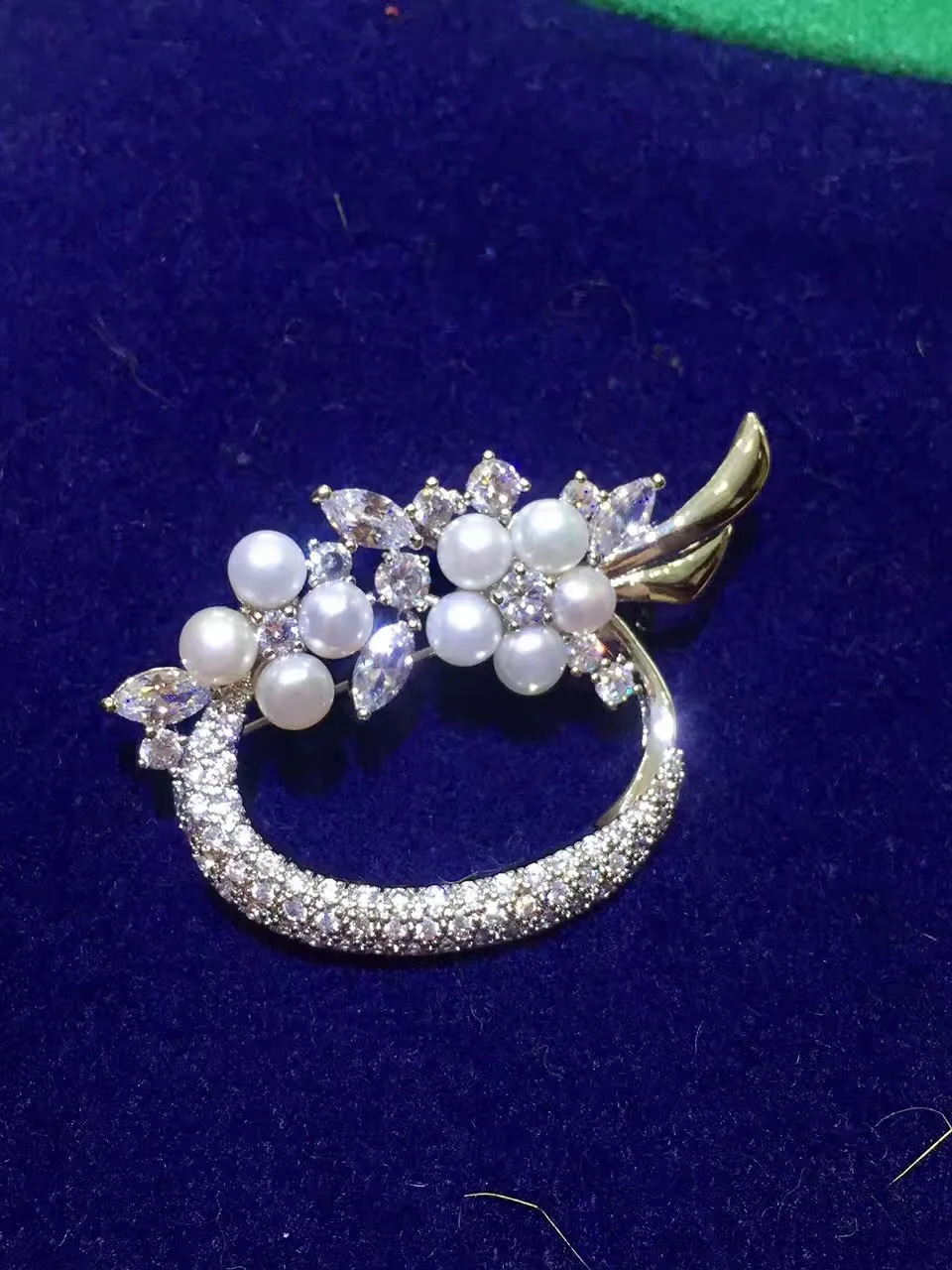 Natural And Real Pearl brooch Natural real Pearl 925 sterling silver brooch 241227