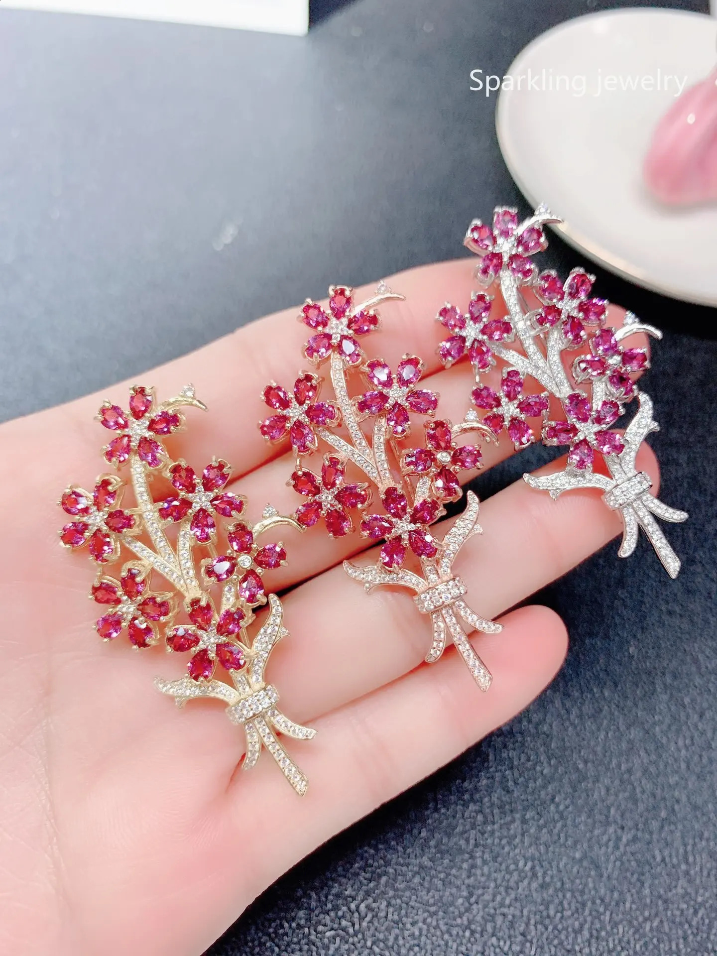 Natural Magnesium Aluminum Garnet Brooch Jewelry 925 Silver Womens Jewelry Fine Jewelry 241227