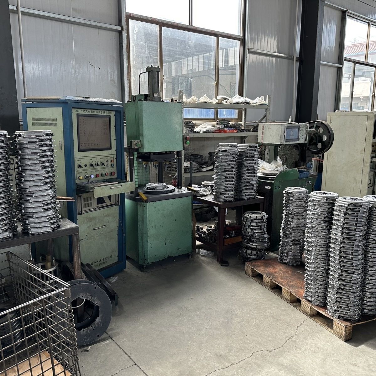 clutch assembly disc pressure plate bearing for changanzhixing star 6363 6399 16V1.0 CB10