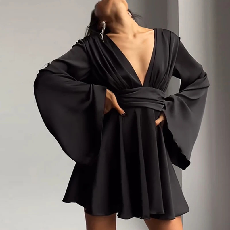 Fashion Deep V Pleated Solid Color Dress Lady Sexy Backless Lace Up Mini Dress French Satin Flared Sleeve Waist A-line Dress 241224