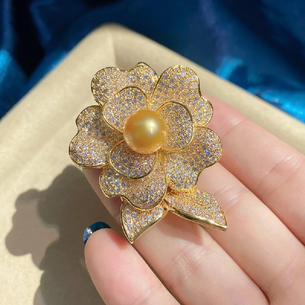 pearl 9-10mm South Sea round pearl brooch gold-plated five leaf flower micro inlaid brooch 241227