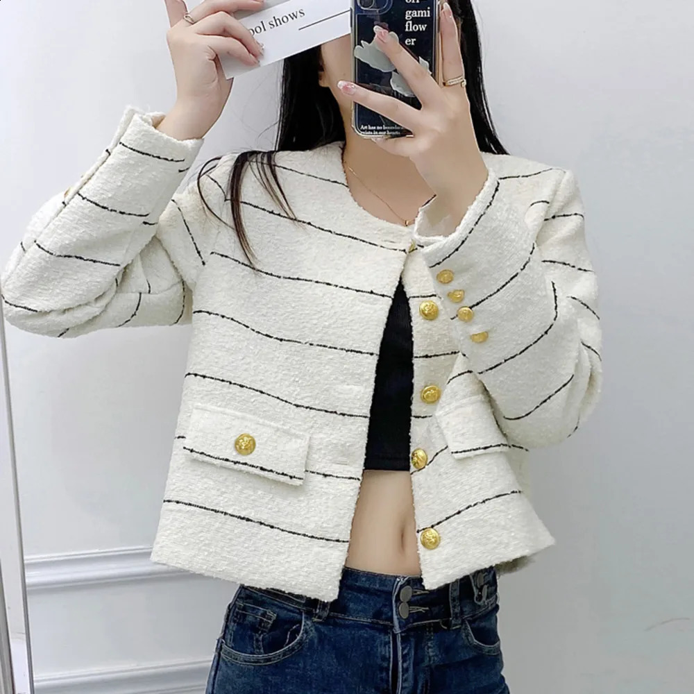 Wool Coat Women High Quality s Fall Clothes Classical Striped Winter Top Korean Fashion Street Tweed Short Jacket 241224
