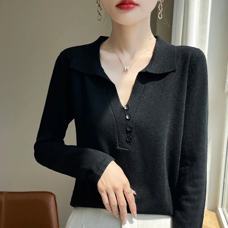 2024 AutumnWinter Cashmere Sweater Womens Knitted Hoodie Fashion Loose Bottom Shirt Top 241223