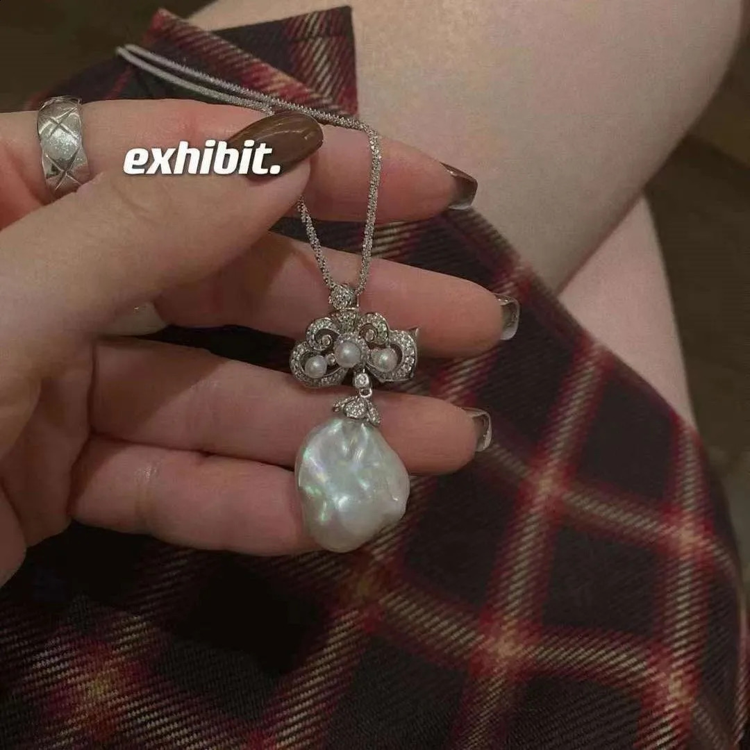 N Renaissance Style Brooch Pendant Versatile Natural Freshwater Baroque Pearl Brooch Premium Brooch 241227