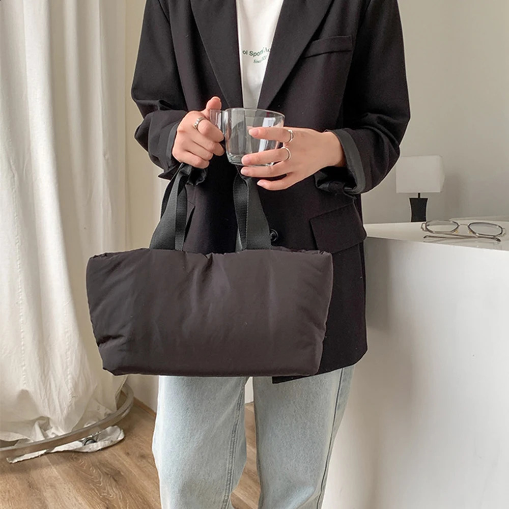Casual Space Cotton Womens Handbags Padded Tote Winter Soft Warm Down Bags for Women Shoulder Bag Nylon Clutch 241227