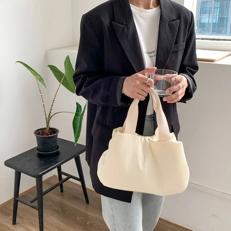 Casual Space Cotton Womens Handbags Padded Tote Winter Soft Warm Down Bags for Women Shoulder Bag Nylon Clutch 241227