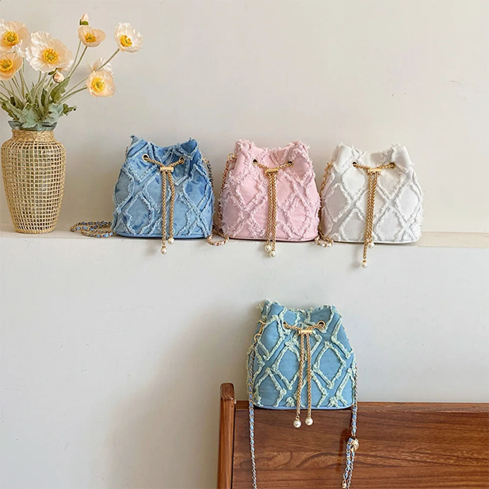 Denim Crossbody Bag Diamond Pattern Women Shoulder Bag Drawstring Jean Purse Adjustable Strap Hobo Bag 241228