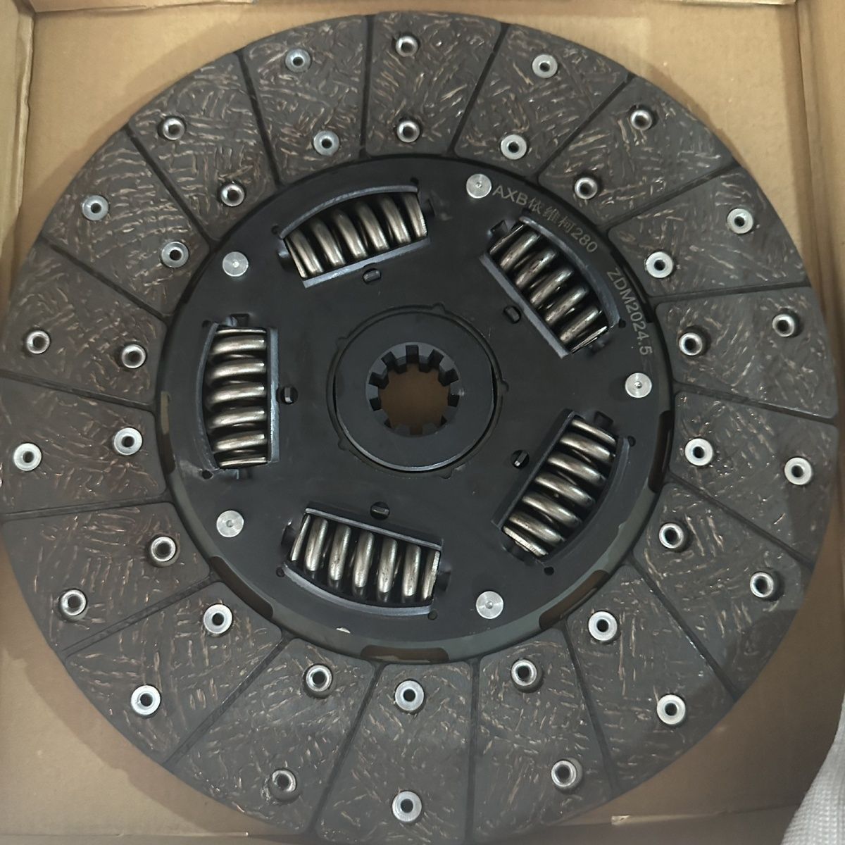 clutch assembly disc pressure plate bearing for changanzhixing star 6363 6399 16V1.0 CB10
