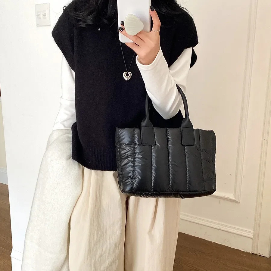 Winter Nylon Padded Women Handbags Soft Space Cotton Tote Bags for Women Down Quilting Shoulder Crossbody Bag Small Shopper Bag 241227