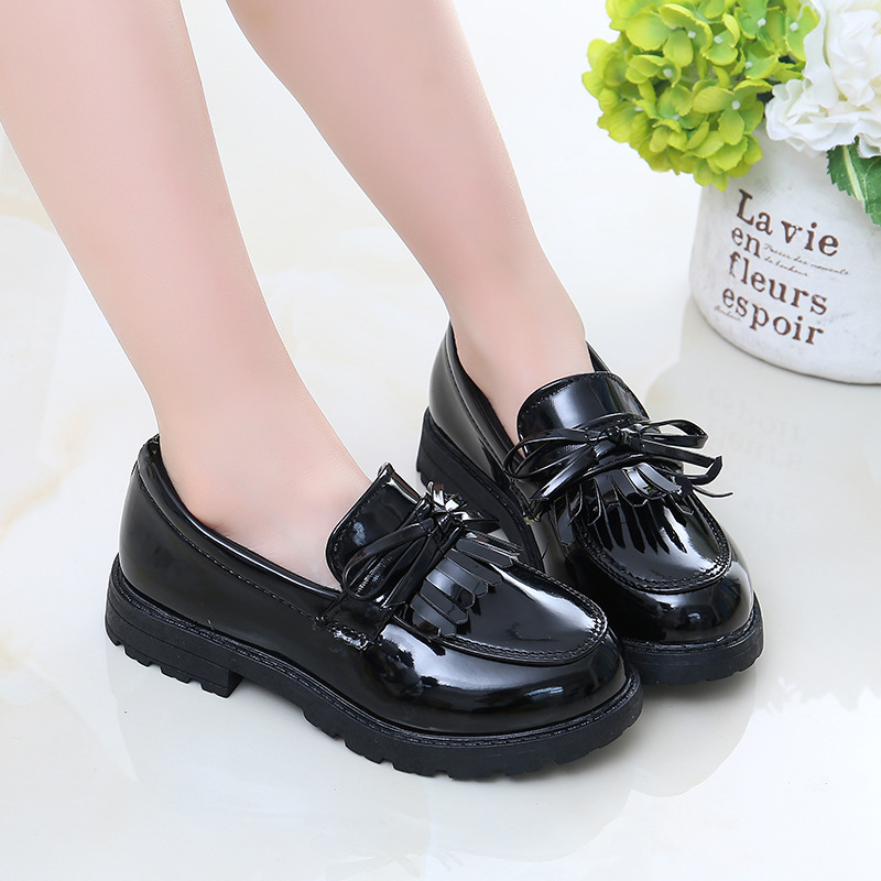 Girls Casual Patent Leather Shoes Kids Flat Shoes Tassels with Bow-knot British Style Soft Slip-on Happysteps Youth Toddler Loafers for Wedding Party 