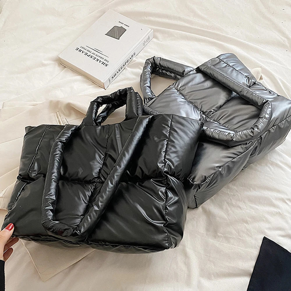 Nylon Cotton Padded Womens Shoulder Bag Quilted Handbags Down Space Bags for Women Warm Soft Shopper Tote Purses 241227