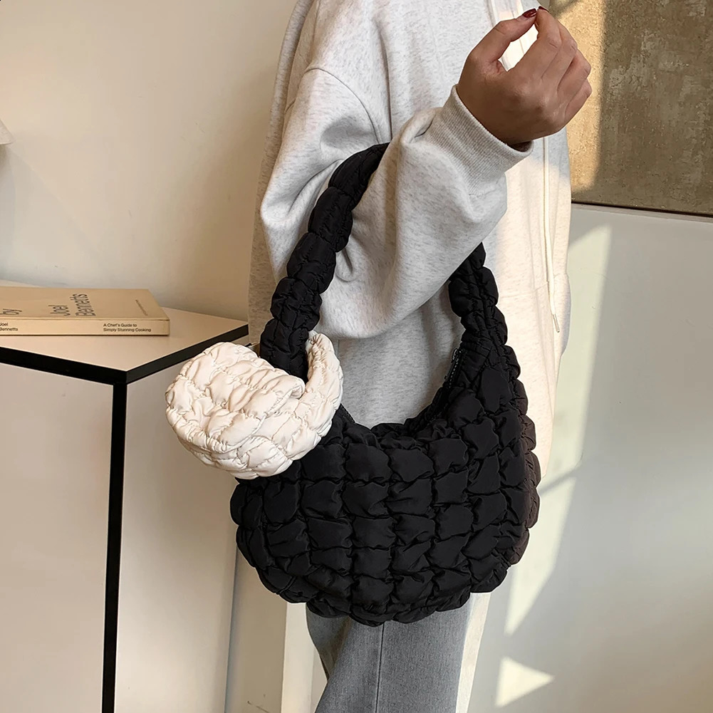 Mini Puffer Tote Bag for Women Quilted Phone Purse Nylon Padded Solid Color Clutch Purse for Work Travel Shopping 241228