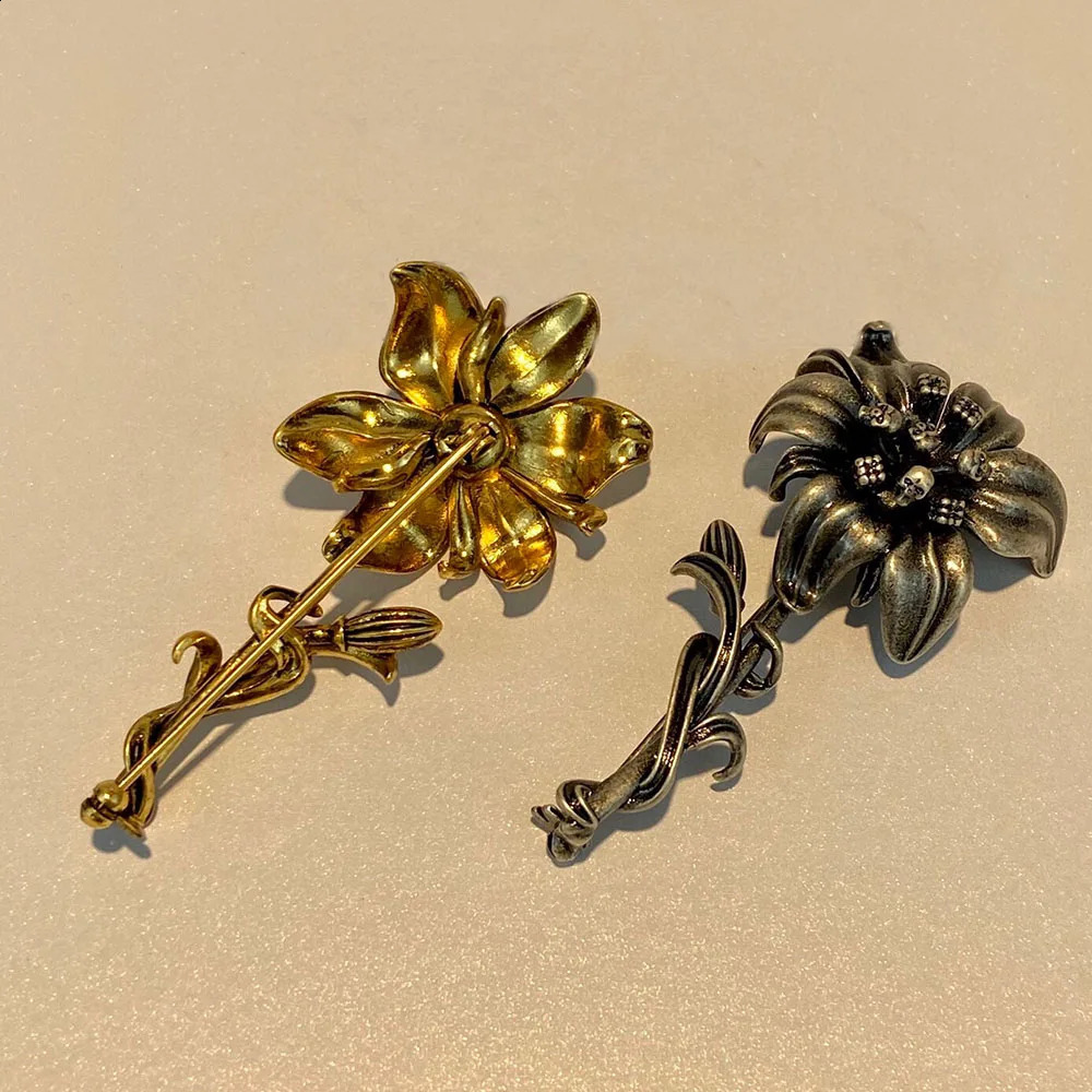High Fashion Vinatge Gold Silver Color Decadent Aesthetics Skull Flower Brooch For Women Gorgeous Fine Jewelry 241227