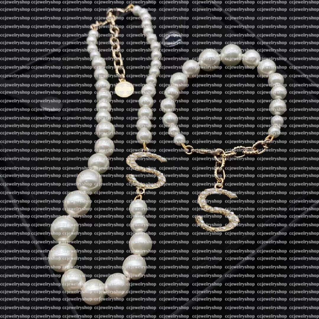 High-quality luxury temperament chokers pearl necklace designer earring diamond brooch womens bracelet for women and girls Wedding Mother's Day jewelry Gift -A