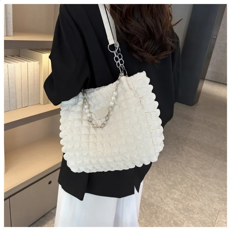 Folded Shoulder Womens Large-capacity Casual Bubble Tote Fashion Chain Womens Bag Shoulder Bag Women Handbag 241228