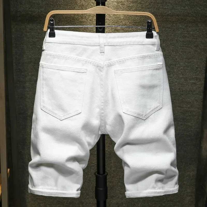 2024 New White Denim Shorts Men Ripped Knee Length Fashion Jeans Casual Hole Slim Male Short Pants Streetwear W241228