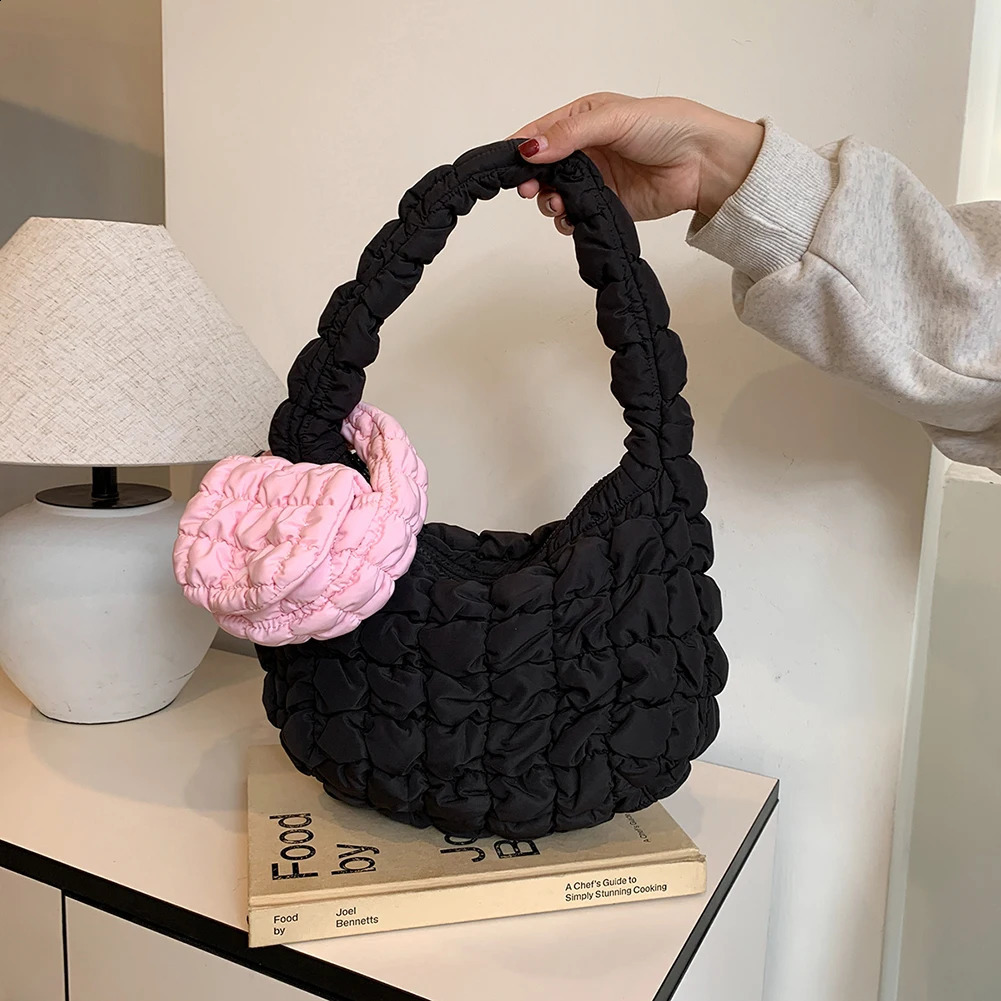 Mini Puffer Tote Bag for Women Quilted Phone Purse Nylon Padded Solid Color Clutch Purse for Work Travel Shopping 241228