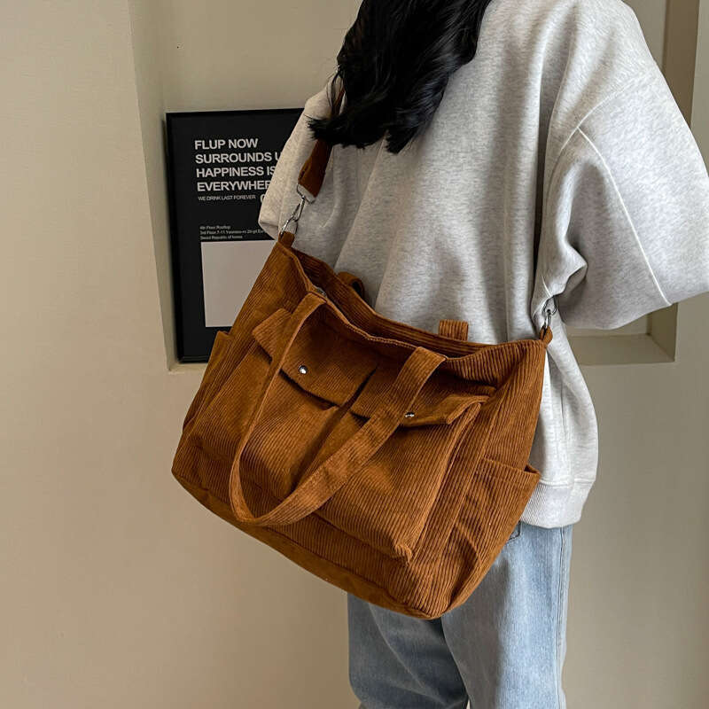 New Large Capacity Striped Niche And Versatile Casual Shoulder Korean Version Commuting Tote Bag, Crossbody Bags