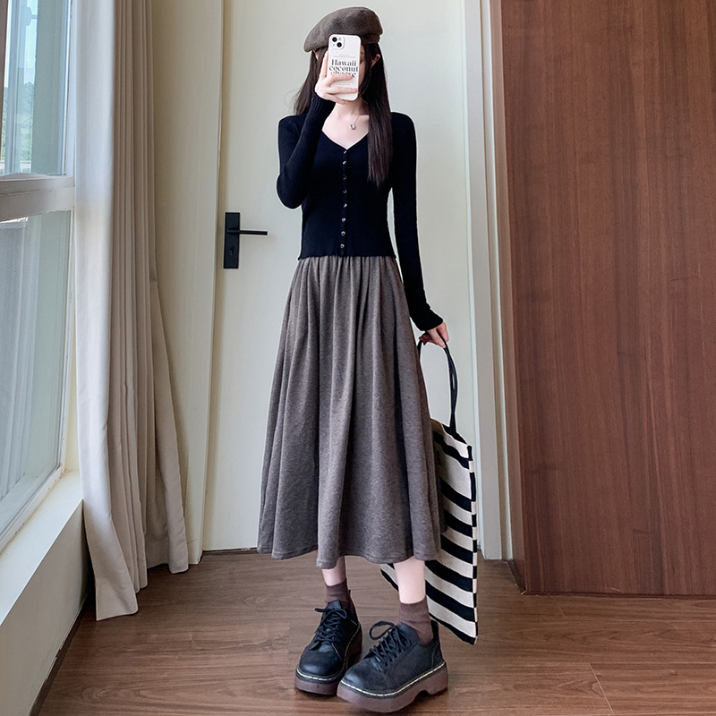 M95799 Spring and Autumn High Waist Slim Umbrella Skirt A-line Midi Skirt College Style Knitted Skirt