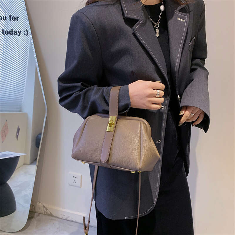 Popular Summer New Fashion Shoulder Crossbody Feel Handheld Shell Women's Bags