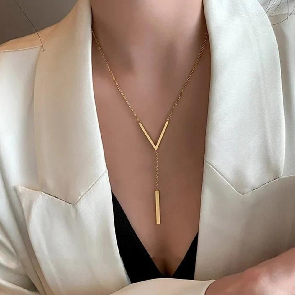 Pendant Necklaces P… - image