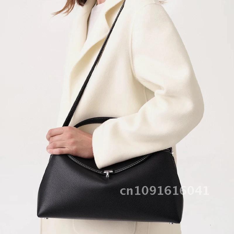 Women's Bags Design New High-End Texture Niche Fashion Trend Versatile One-Shoulder Portable Flip Commuter Bag