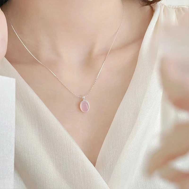 925 sterling silver pink crystal moonstone necklace suitable for womens fashion and simple oval pendant Collaone chain party jewelry W241230