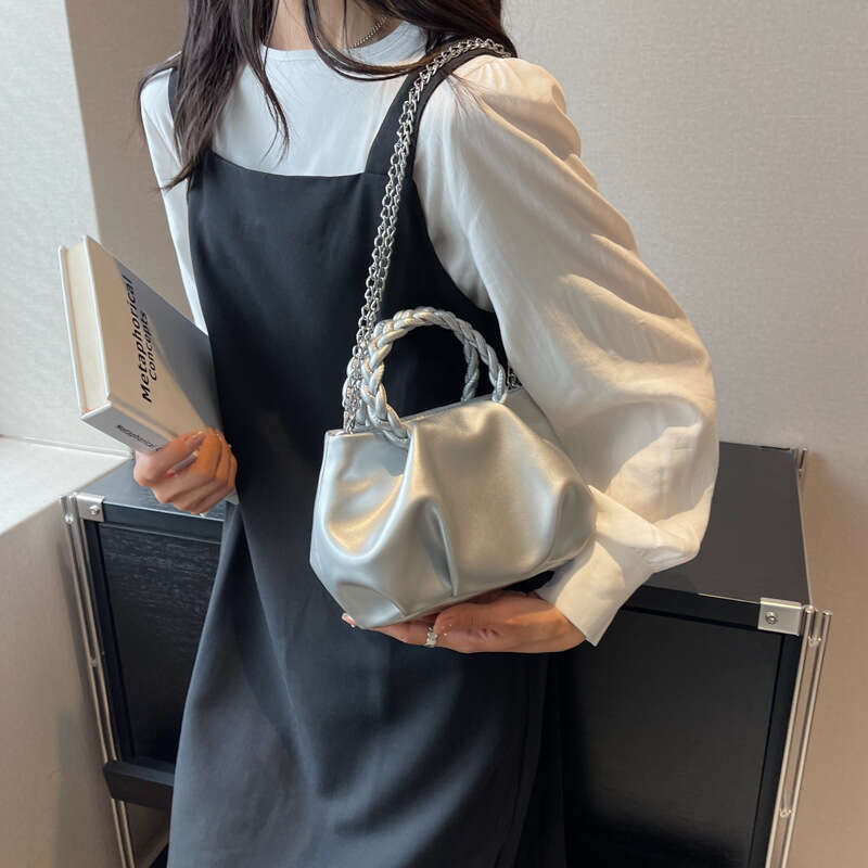 Foreign Trade Popular Bag Women's Summer New Fashionable Pleated Cloud Chain Single Shoulder Crossbody Versatile Handbag