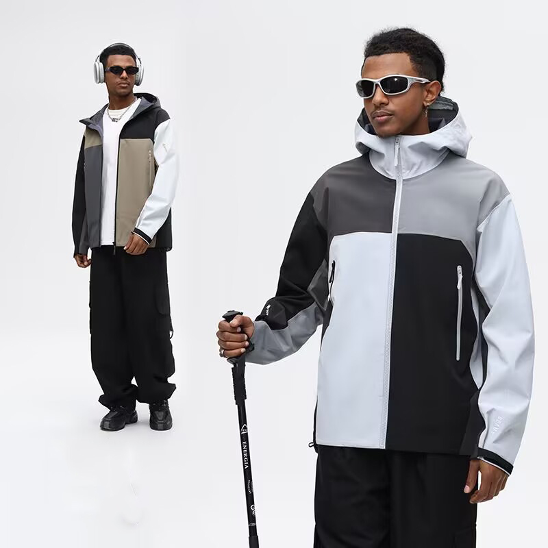 2024 Jacket Mountaineering Outdoor Waterproof Breathable Men Jacket Camping Male Casual Hiking Jackets Patchwork Windbreaker Beam