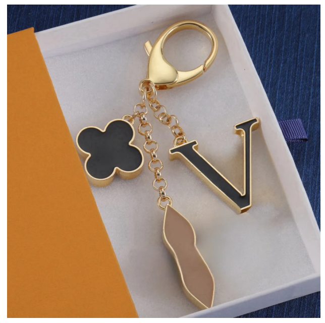 Letters With Keychains Dias Designers Keychain Top Car Key Chain Women Buckle Jewelry Keyring Bags Pendant Exquisite Gift Cac0 ring