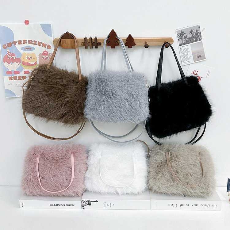 Autumn and Winter Plush Bag Women's New Style Plush Tote Bag Large Capacity Plush Single Shoulder Underarm Bag Trendy Women's Crossbody Bag
