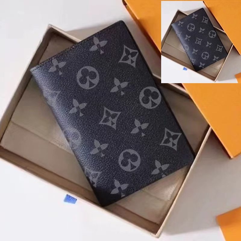 Sophisticated Men's Leather Passport Cover - Spacious Pouch Featuring Protective Layering for International Journeys