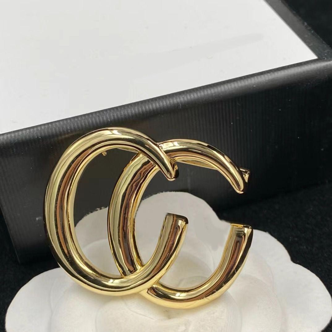 Classic Fashion Letters Pins Brooches Gold Brass High quality luxury designer brooches Gay lovers gift jewelry