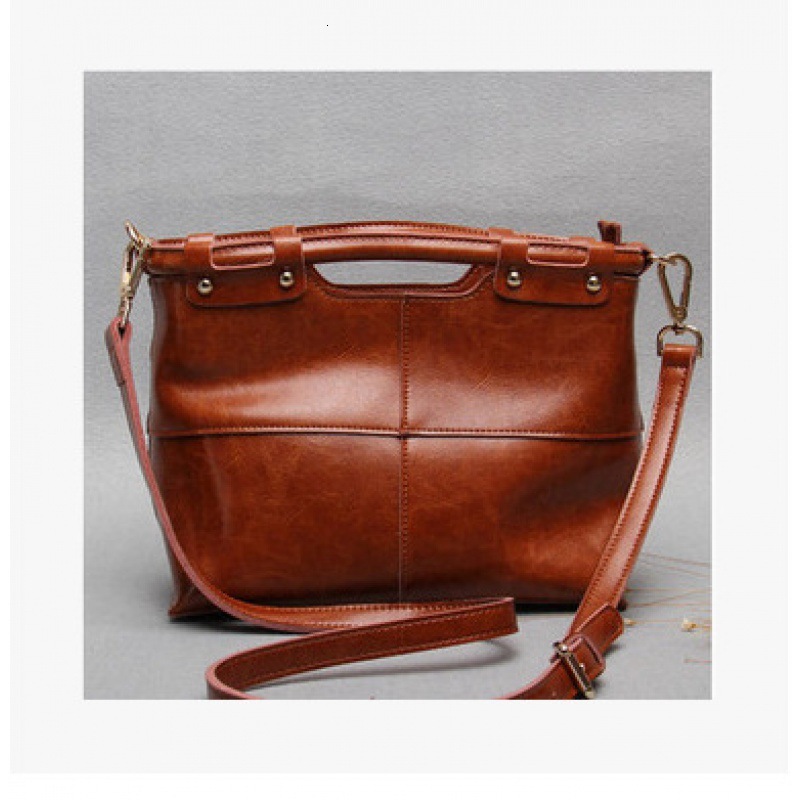 2022 Original Ecological Leather Women's Bag Cross Shoulder Handbag Guangzhou New Rivet