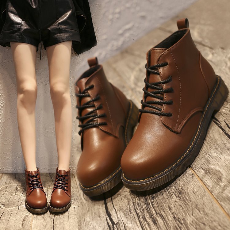 Ddmywed Spring New British Lace Up Martin Women's Short Tube College Style Anti Slip Bulltendon Bottom Motorcycle Boots Chinese Brand Shoes F1230