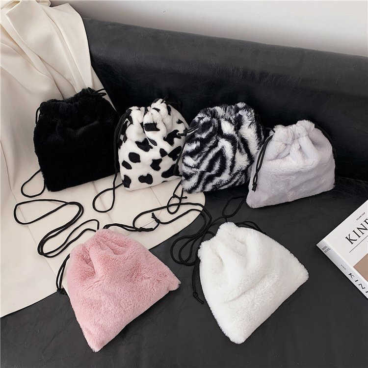 Autumn and Winter Plush Vertical Phone Bag with Drawstring, Cute Crossbody Mini Bag, Korean Version Fur Student Soft and Cute Shoulder Bag
