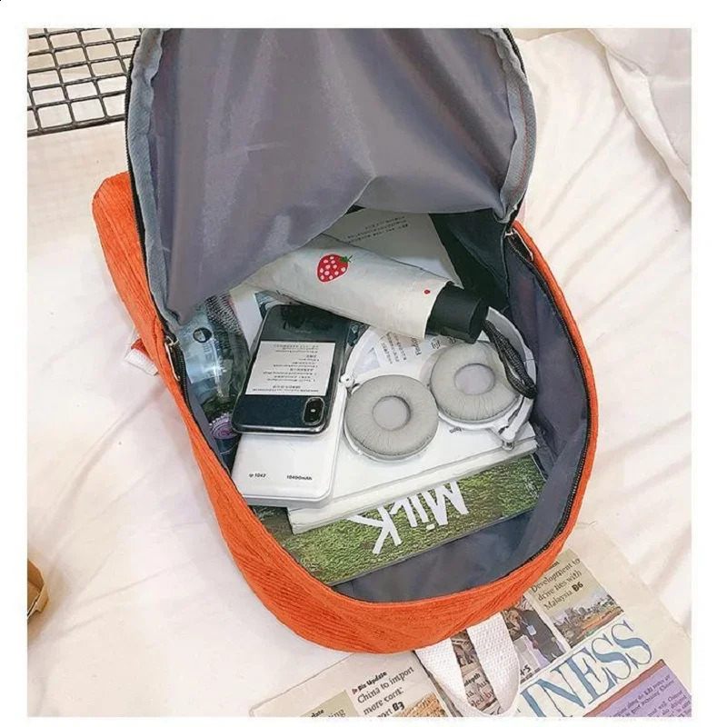 Lightweight Backpack for School High School Students Shoulders Corduroy Schoolbag Classic Casual Daypack for Travel Men Women 241230