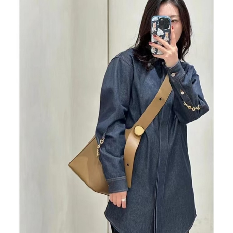 High-Quality Women's Large Capacity First-Layer Cow Leather Casual Shoulder Rich Water Bucket r-Body Bag