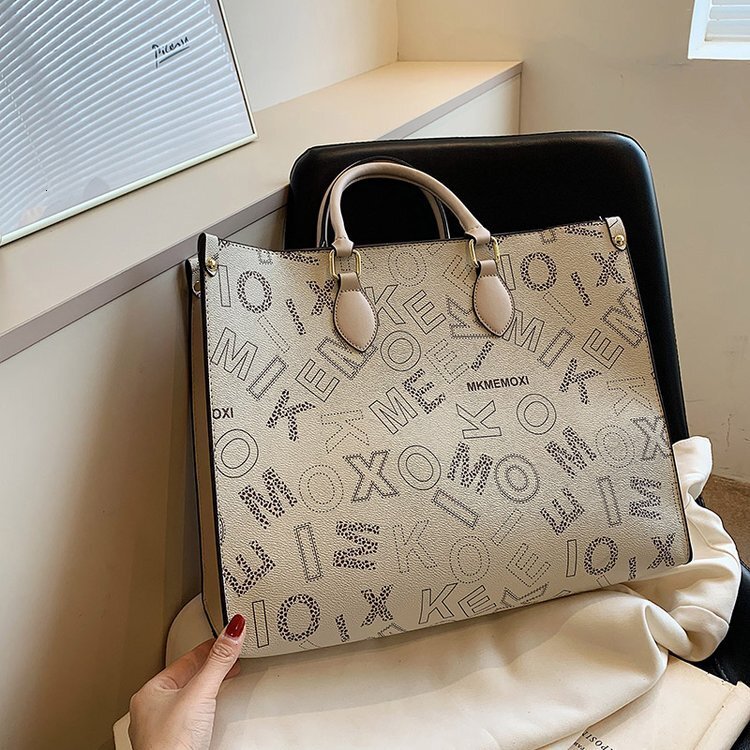 Light luxury high-quality tote bag for women 2024 new fashion, simple and trendy letter printed handbag