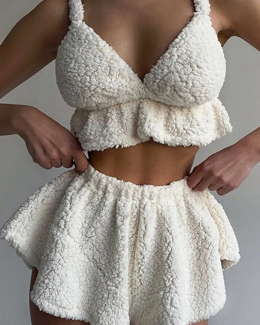 Y2K Autumn Winter Gothic Lamb Wool Halter Two Piece Set Harajuku Women Solid Color Pleated Skirt Suit Sexy Slim Female Vest Sets 241224