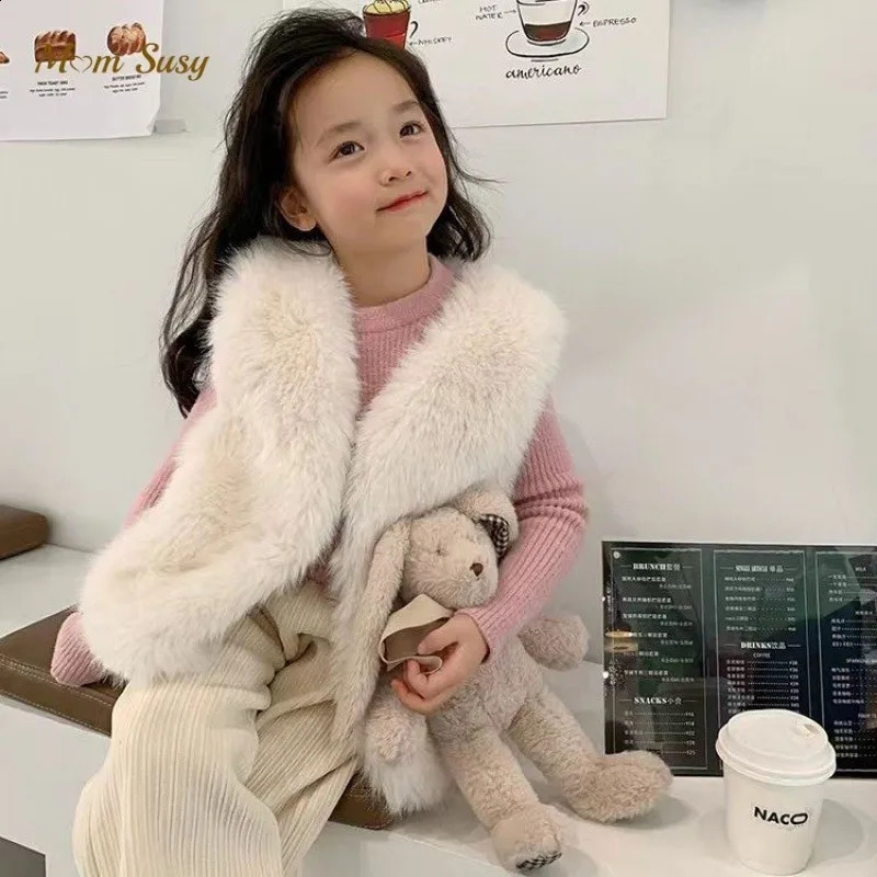 Fashion Baby Girl Boy Winter Faux Fur Vest Cotton Padded Child Waistcoat Solid Color Outwear Warm Thick Baby Clothes 0-7Y 241230